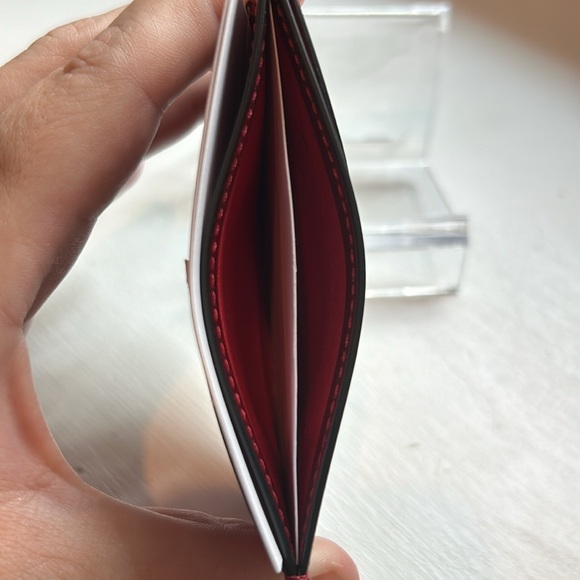 Christian Louboutin Hot Chick Red Patent Leather Card Holder BNWT Authentic - Picture 6 of 6